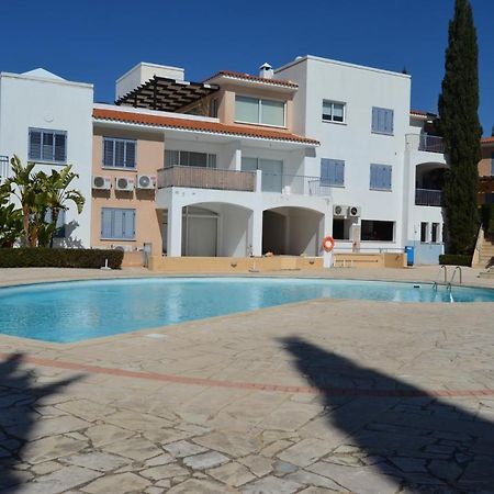 Verne Place Peyia Luaran gambar